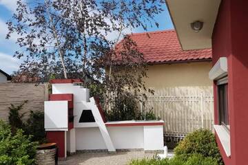 Фото номера Дом с 4 спальнями Дома для отпуска Vila de lux г. Dumbrăviţa 9